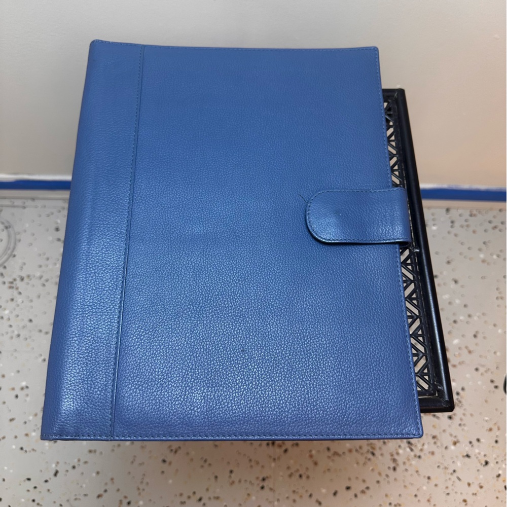 Levenger Leather Periwinkle Dusty Blue Portfolio Notepad Full Grain Office